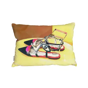 Pointy Shoes (Outdoor Cushion) / 45cm x 30cm