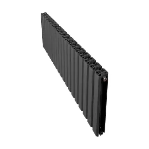 Aluminum Radiator Compatible with Heat pump. Model "pioneer Plus" Black. 1330mm.Heigth500mm. Btu/hr:8391