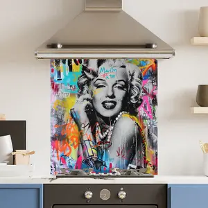 Toughened 6mm Glass Kitchen Splashback 60 x 65cm Marylin Monroe - Polished Edge Heat Resistant Back Splash for Cookers Hob