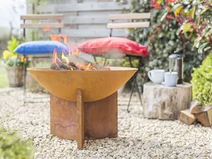 Kala Firepit - Cast Iron/Oxidised/Steel - L56 x W56 x H38 cm - Natural