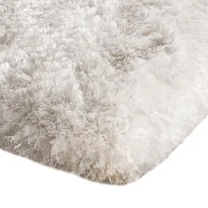 Asiatic Plush White Luxury Shaggy Polyester Rug-150cm (Circle)