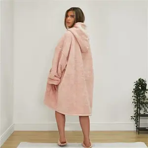 Brentfords Teddy Fleece Sherpa Reverse Hoodie Blanket - Blush