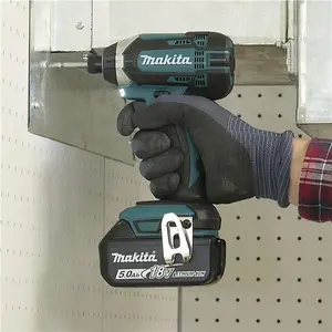 Makita DTD152Z 18V LXT Cordless Impact Driver +Makita DTW190Z Impact Wrench 1/2"