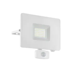 IP44 Outdoor Flood Light & PIR Sensor White Aluminium 50W Built in LED