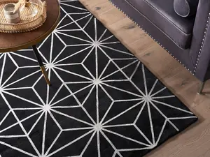 Viscose Area Rug 140 x 200 cm Black SIBEL