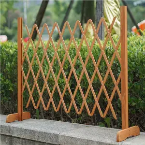 Expanding Garden Wood Fence Freestanding Screen Trellis Style Safety Gate