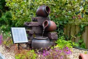 Easy Fountain Pot Wall Pours Solar Powered Garden Feature - L 25 cm x W 26 cm x H 45 cm