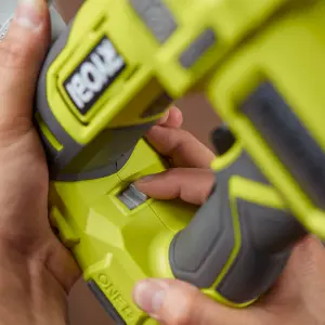 Ryobi 18V 50mm 1 x 4Ah Li-ion One+ Cordless Straight Nail gun