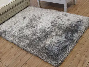 Plush Silver Luxury Shaggy Polyester Modern Luxurious Handmade Sparkle Rug for Living Room and Bedroom-70cm X 140cm