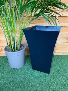 4 x Large Black Milano 10101801202 Upright Planter