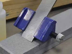 Faithfull Honing Guide for Precision Sharpening of Chisels and Plane Irons