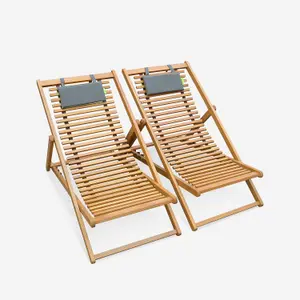 sweeek. Pair of slatted wooden deck chairs Bilbao Natural 102x56x86 cm