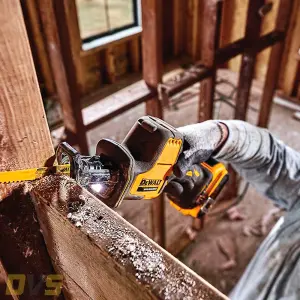 Dewalt DCS369N 18v XR Sub Compact Brushless Reciprocating Saw Bare Tstak +Blades