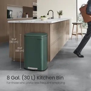 SONGMICS Rubbish Bin for the Kitchen, Soft Close Steel Pedal Bin, Step-On Trash Can with Inner Bucket, Retro Green