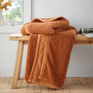 Catherine Lansfield So Soft Velvet Boucle 130x170 cm Blanket Throw Caramel