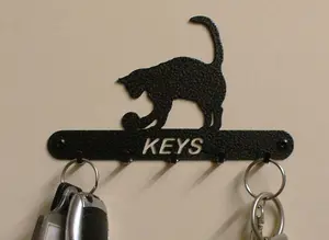 Cat and Ball Key Holder - Rack - Solid Steel - W15 x H9 cm - Black