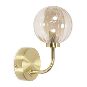 ValueLights Chessy Gold Metal Curved Wall Light with Amber Ribbed Glass Globe Shade - LED Bulb Included