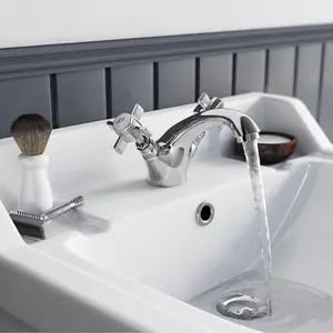 Nes Home Edwardian traditional Bathroom Cross Head Sink Basin Mono Mixer Chrome