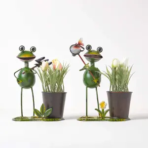 Homescapes Metal Frog with Garden Fork and Flower Pot, 28 cm Tall