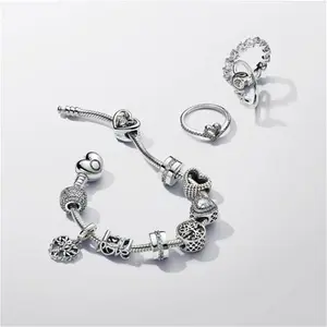 Pandora Moments Heart Clasp Snake Chain Bracelet - Sterling Silver - Sz. 16 cm