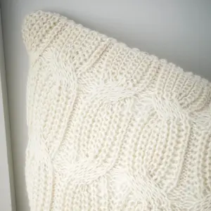 Catherine Lansfield Chunky Marl Knit Cosy 45x45 cm Cushion Cream