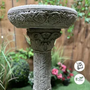 Roman Design very detailed Stone cast Birdbath