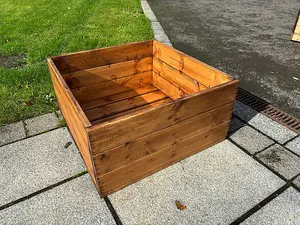 Country Kitchen Large Raised Bed Planter - Timber - L60 x W60 x H30 cm