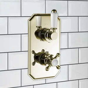 ENKI Regent English Gold White Traditional Crosshead Single Outlet Brass Thermostatic Twin Shower Valve TSV035