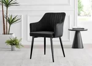 Furniturebox Imperia 4 Modern Black High Gloss Dining Table & 4 Black Calla Black Leg Chairs