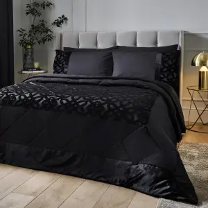 Catherine Lansfield Bedroom Lattice Cut Velvet Quilted 220x230cm Bedspread Black