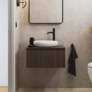 GoodHome Kentia Ribbed effect Walnut Veneer Wall-mounted Bathroom Cabinet (H) 300mm (W) 600mm