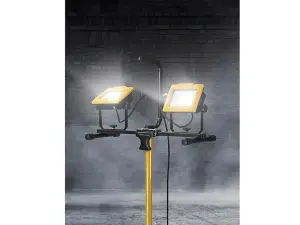 Faithfull Power Plus LED Twin Tripod Site Light 70W 110V