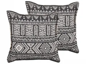 Set of 2 Cushions SIRVAN Boucle 45 x 45 cm Geometric Black