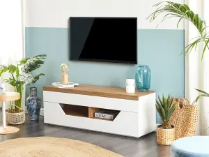 Beliani Modern TV Stand White CHEVAL