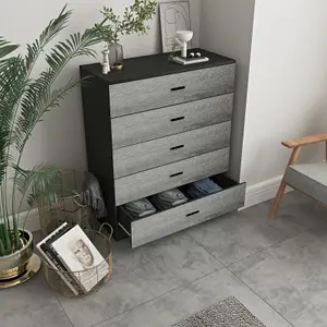 URBNLIVING Height 90.5cm 5 Drawer Wooden Bedroom Chest Cabinet Modern Black Carcass and Ash Grey Drawers Wide Storage Cupboard