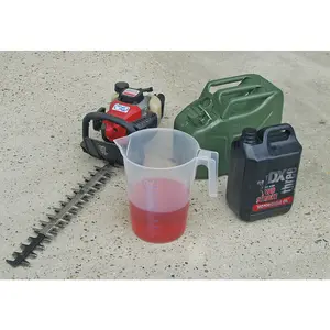 5 Litre Clear Measuring Jug with Easy Read Scale and Spout for Accurate Pouring