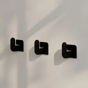 Decortie Luxa Modern Metal Set of 3 Hangers, Wall Mounted Coat Hooks, Waterproof Material, Unique Design, Black