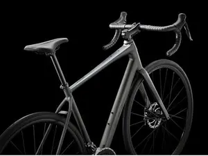 TREK Domane AL 2 Gen 4 Road Bike In Lithium Grey