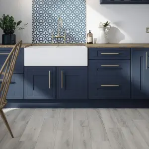 Laura Ashley Sutterton Grey Anti-glare matt Wood effect Luxury vinyl click flooring, 2.2m²