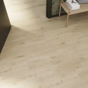 GoodHome Bicester Wide Structured Oak effect Laminate flooring Sample