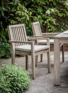 2 x Garden Trading Outdoor Indoor Porthallow Dining Chairs with Arms Acacia Wood