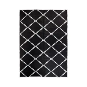 Large Garden Outdoor Rug For Patio, Reversible Chevron Colours, Black & White Waterproof Area Rug 160 x 230cm