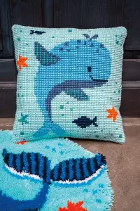 CUSHION WHALES FUN - Cross Stitch Kit: Cushion: Whales Fun - Vervaco