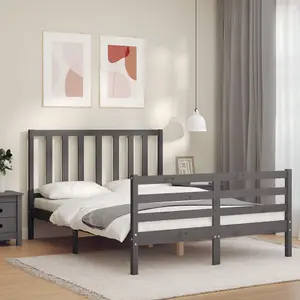 Berkfield Bed Frame with Headboard Grey 140x190 cm Solid Wood