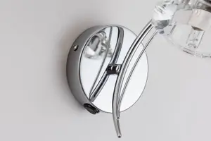 Single Wall Light and Sconce, Polished Chrome Finish, Clear Glass Shade, G9 Bulb Cap