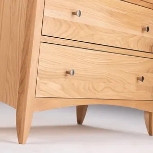 Edward Hopper Oak 4 Drawer Chest of Drawers