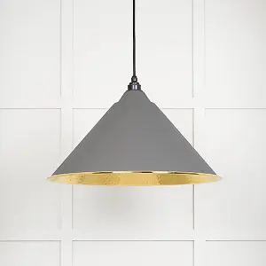 Hammered Brass Hockley Pendant in Bluff