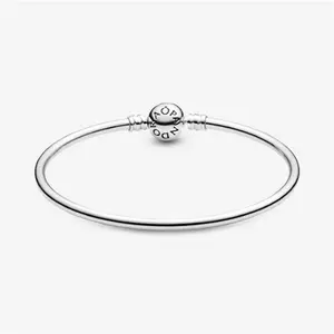 Pandora Moments Bangle - Sterling Silver - Sz. 17 cm