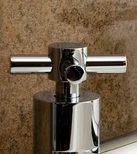 Nes Home Crox Traditional Freestanding Bath Filler Mixer Tap with Pipe Legs