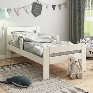 Noomi Wooden Toddler Bed With Side Rails - White